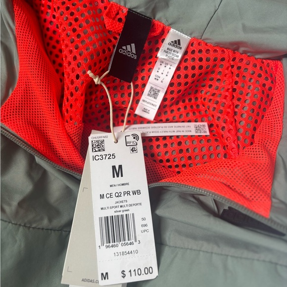Adidas CITY ESCAPE PREMIUM WINDBREAKER mens M new w/ tags - Picture 10 of 10